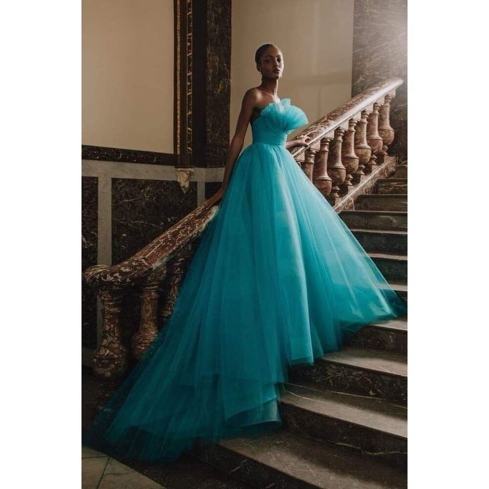 MONIQUE LHUILLIER Tulle Gown In Teal Size 10 $5995 - Picture 2 of 13